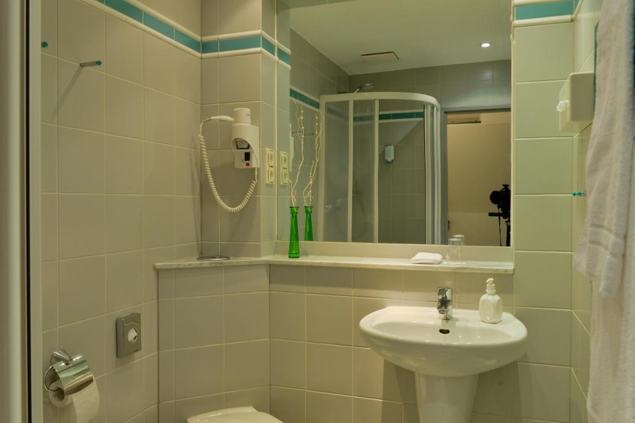 Hotel Spiegel Keulen Buitenkant foto